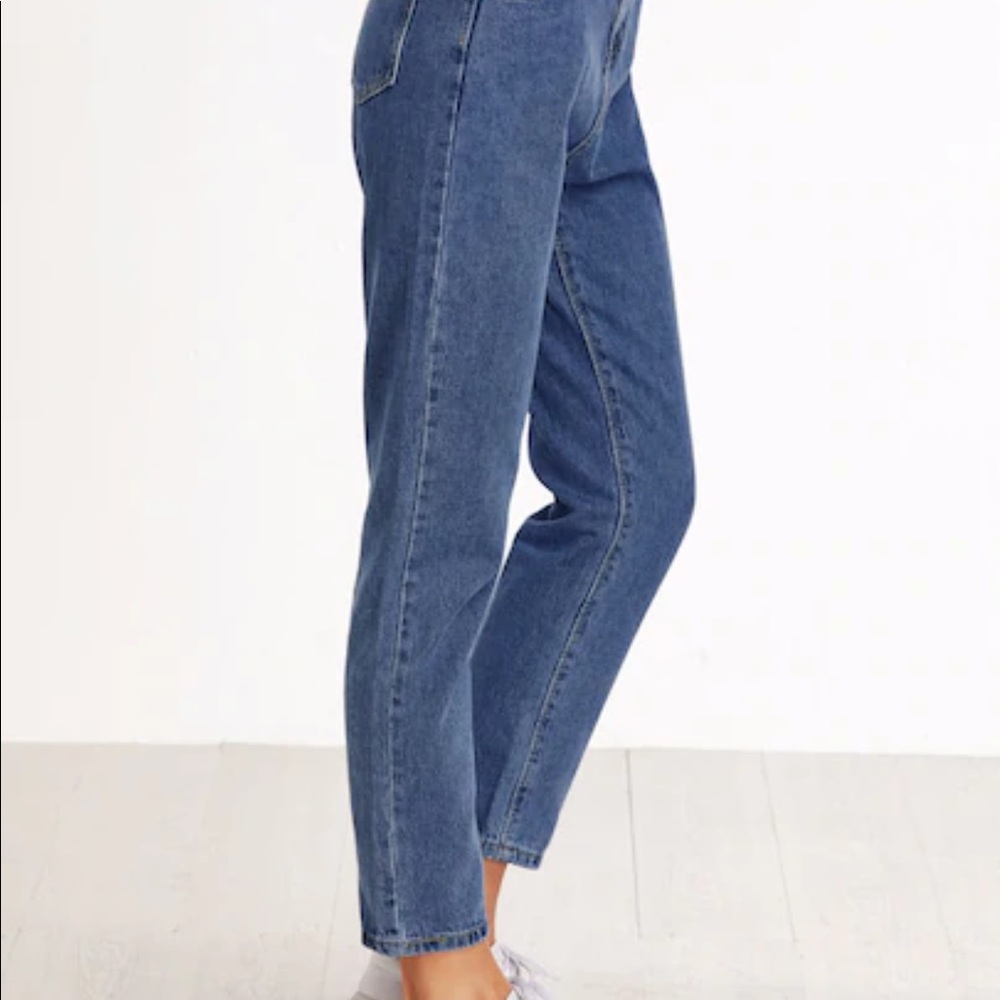 LAST PAIR SALE Vintage Style Light Wash Mom Jeans - Picture 5 of 6